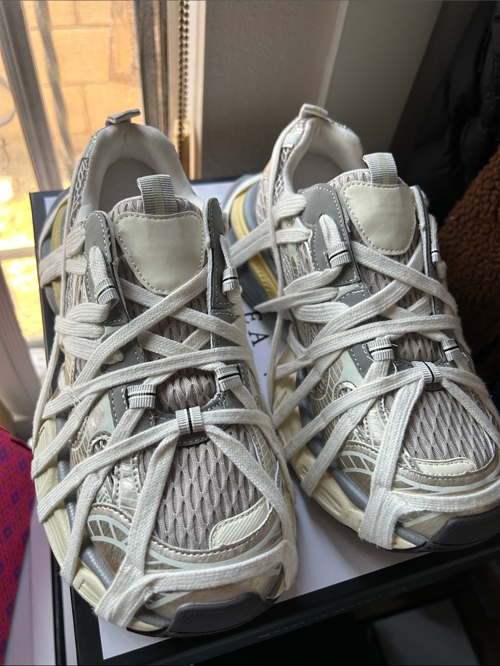 Azalea Wang sneaker size 9